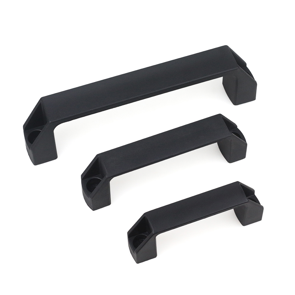 Manija de puerta negra con ran - Restoration Hardware Furniture Used reseña y precio
