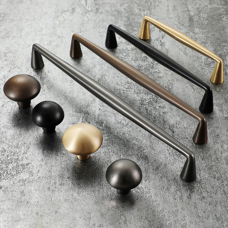 Perillas y tiradores de armari - Restoration Hardware Furniture Used reseña y precio