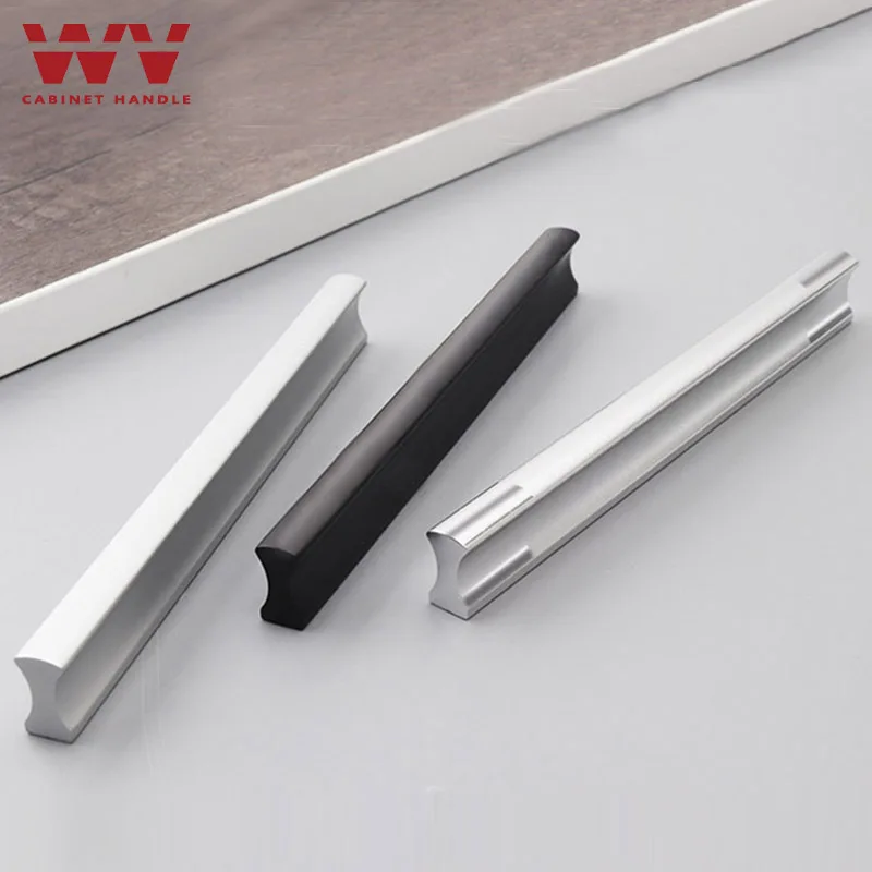 YM Manijas y tiradores de gabi - Restoration Hardware Furniture Used reseña y precio